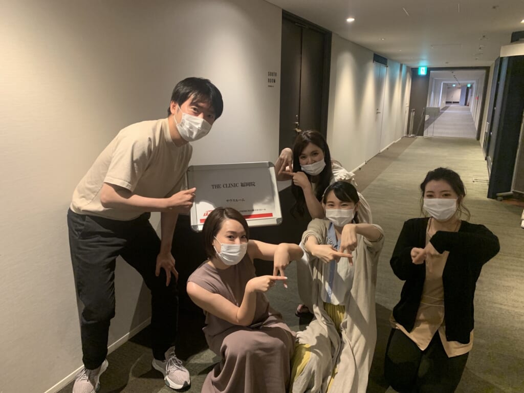 スタッフと